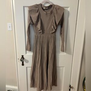 Ruffle-Shoulder Pleated Long-Sleeve Midi Dress - Taupe